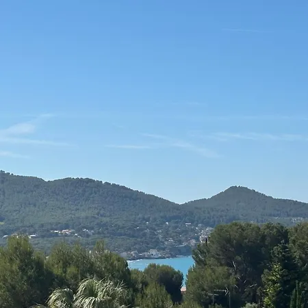 Again * Saint-Cyr-sur-Mer